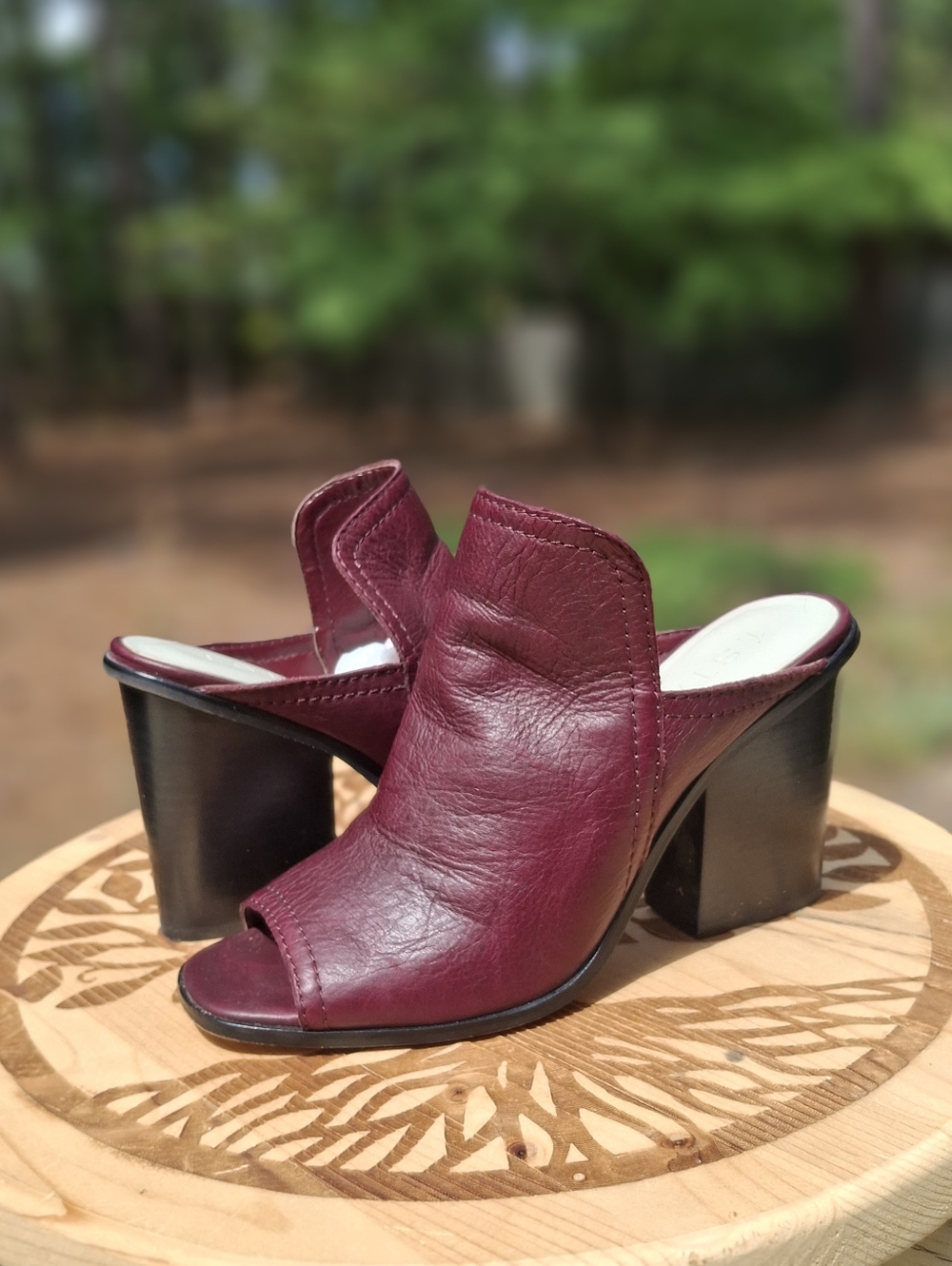 1. STATE Fernan Burgundy Leather High Vamp Tapered Stacked Block Heel Mules 7.5